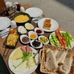 Serpme Kahvaltı – Sınırsız Çay (Kişi Başı)